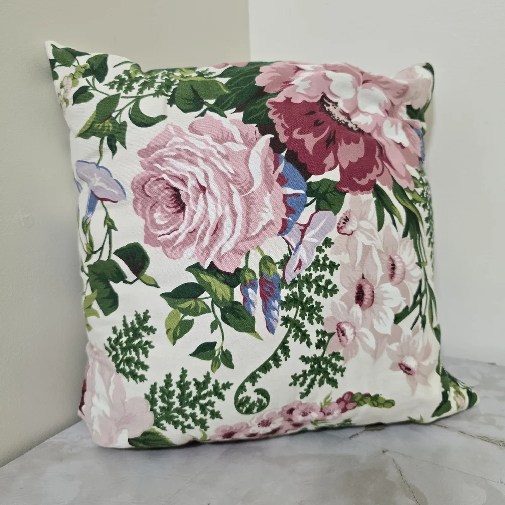 Floral Rose Cottage Bouquet 1950s style mid‎ 20th Century Accent Pillow 12